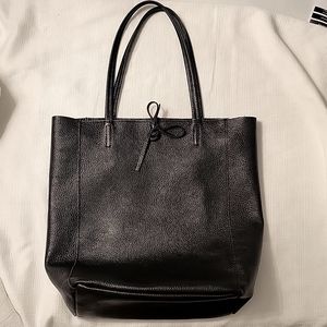 Black Pebbled Leather Tote Shopper Bag Byxna Made in Italy EUC